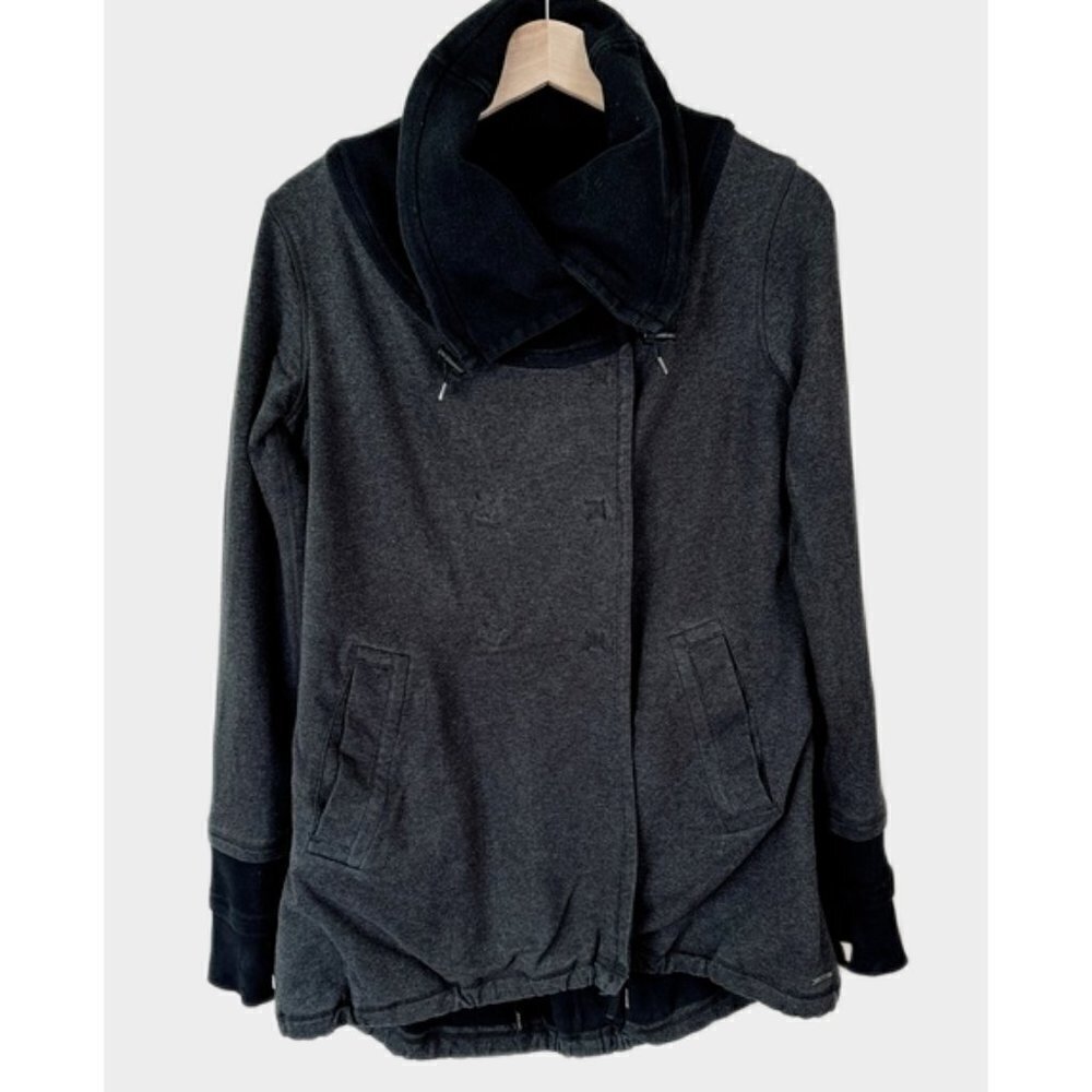 Lululemon Gratitude Wrap Elbow Patch Heathered Gray Jacket